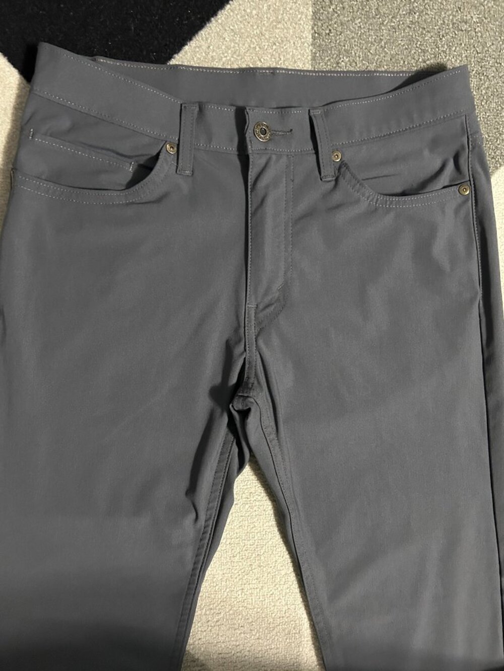 Levi's 511 Slim Tech Pants Men's Stretch Cooling UPF 50+ 31X32 (Actual: 31X31) - Picture 3 of 12